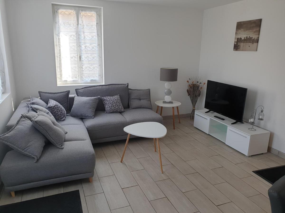 הוילה Grand-Couronne "L'Etape Normande" Gite 70M2 Terrasse Terrain Clos 500 M2 3 Voitures מראה חיצוני תמונה